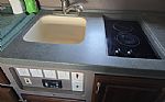 2009 T660 Thumbnail 11