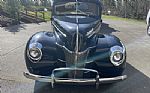 1940 Deluxe Thumbnail 1
