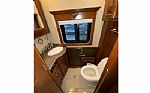 2011 Zephyr 45QBZ Thumbnail 20