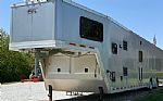 2016 Quest X Living Quarters Trailer Thumbnail 5