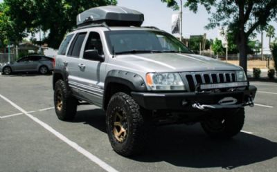 Photo of a 2001 Jeep Grand Cherokee Limited for sale