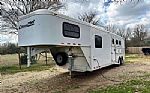 2006 Norstar Three Horse with Living Quarters Thumbnail 2