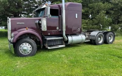 Photo of a 2000 Kenworth W900B for sale