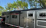 2022 Ranger Horse Trailer w/LQ Thumbnail 1