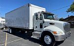 2016 330 Box Truck Thumbnail 3
