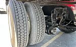 2016 330 Box Truck Thumbnail 31