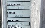 2016 330 Box Truck Thumbnail 49