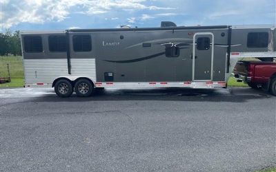 Photo of a 2015 Lakota Charger 3 Horse Trailer With Living Quarters for sale