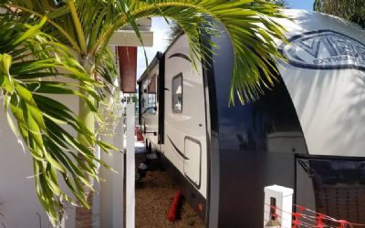 Photo of a 2016 Forest River Vibe Extreme Light Travel Trailer for sale