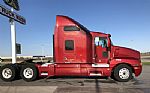 2007 T600 Thumbnail 4
