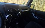 2014 Wrangler Rubicon Thumbnail 11