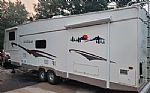 2005 Fleetwood Advantage 365FLTS Thumbnail 17