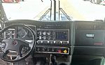 2020 W900 Sleeper Semi Truck Thumbnail 11