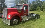 2021 W900 Day Cab Thumbnail 1