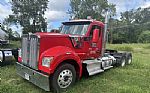 2021 W900 Day Cab Thumbnail 1