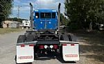 2022 W900 Day Cab Thumbnail 4