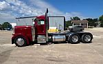 2003 379 Day Cab Semi Truck Thumbnail 3