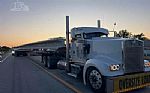 2003 W900L Thumbnail 3