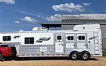 2019 3 Horse Trailer with Living Quarters Thumbnail 1