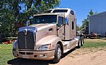 2009 T660 Thumbnail 1