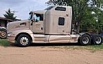 2009 T660 Thumbnail 2
