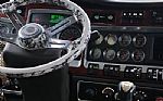 2009 T660 Thumbnail 11