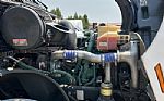2023 VNL64T760 Sleeper Semi Truck Thumbnail 9