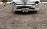 1946 Super Deluxe Tudor sedan Thumbnail 2