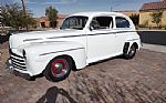 1946 Super Deluxe Tudor sedan Thumbnail 1