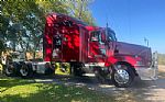 2004 T600 Thumbnail 1