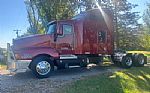 2004 T600 Thumbnail 3