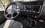 2016 T660 Thumbnail 18