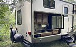 2015 River Hemisphere Lite 312QBUD Thumbnail 3