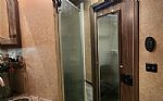 2019 7209 2 Horse Trailer with Living Quarters Thumbnail 20
