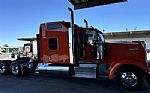 2023 W900L Thumbnail 17