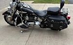 2016 Softail Thumbnail 2