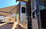 2016 Adventurer 38Q Thumbnail 12