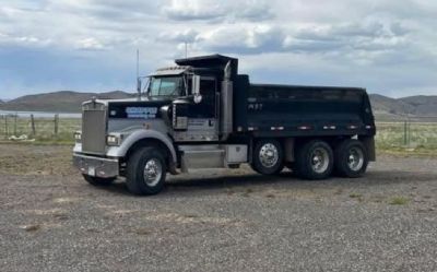 Photo of a 1986 Kenworth T800 Dump Truck for sale