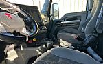 2020 T680 Thumbnail 9