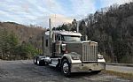 2009 W900L Thumbnail 2