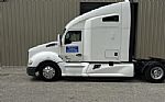 2020 T680 Thumbnail 3