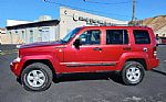 2010 Liberty Sport 4WD Thumbnail 1