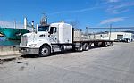2013 T660 Thumbnail 2