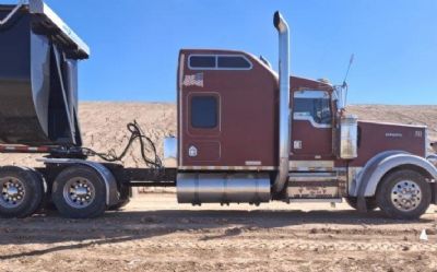 Photo of a 1999 Kenworth W900 Sleeper Semi Truck for sale