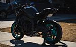 2023 MT-10 Thumbnail 20