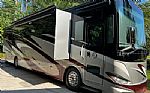 2017 Phaeton 40IH Thumbnail 14