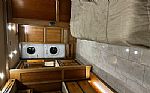 2017 Phaeton 40IH Thumbnail 32