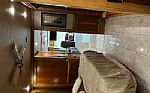 2017 Phaeton 40IH Thumbnail 40