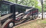 2019 Discovery 40D LXE Thumbnail 2