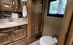 2019 Discovery 40D LXE Thumbnail 9